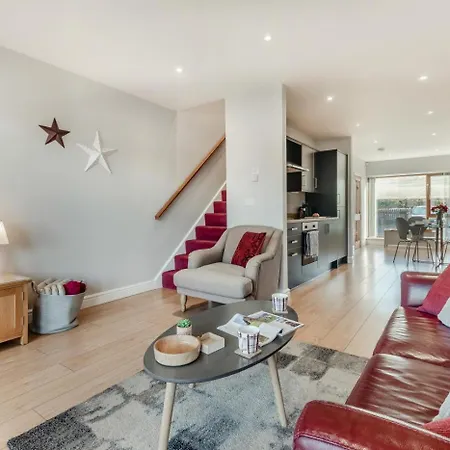2 Bed In Carnforth Oc-s34803 別荘